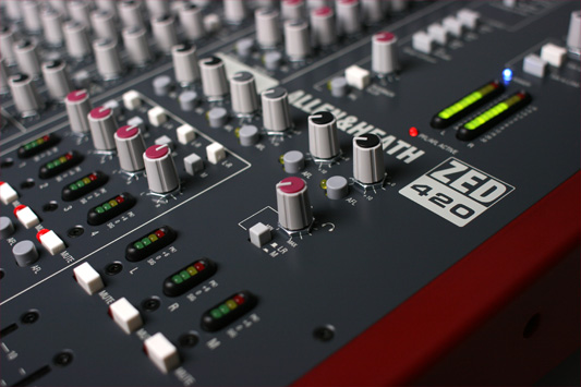 Allen & Heath ZED-420 4-bus analogue mixer for live sound and recording - view 4