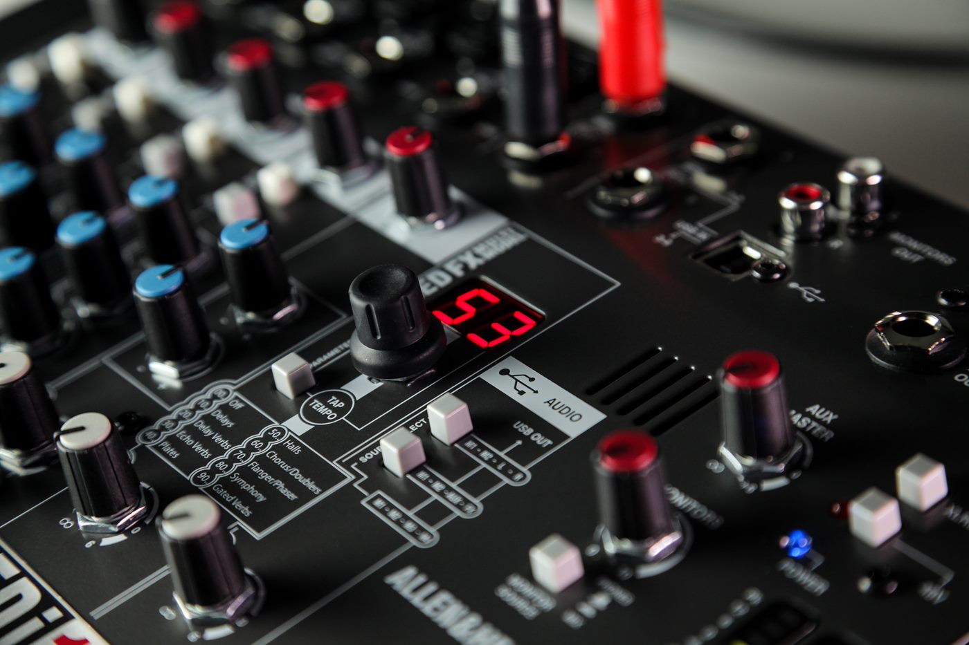 Allen & Heath ZEDi-10FX - view 3