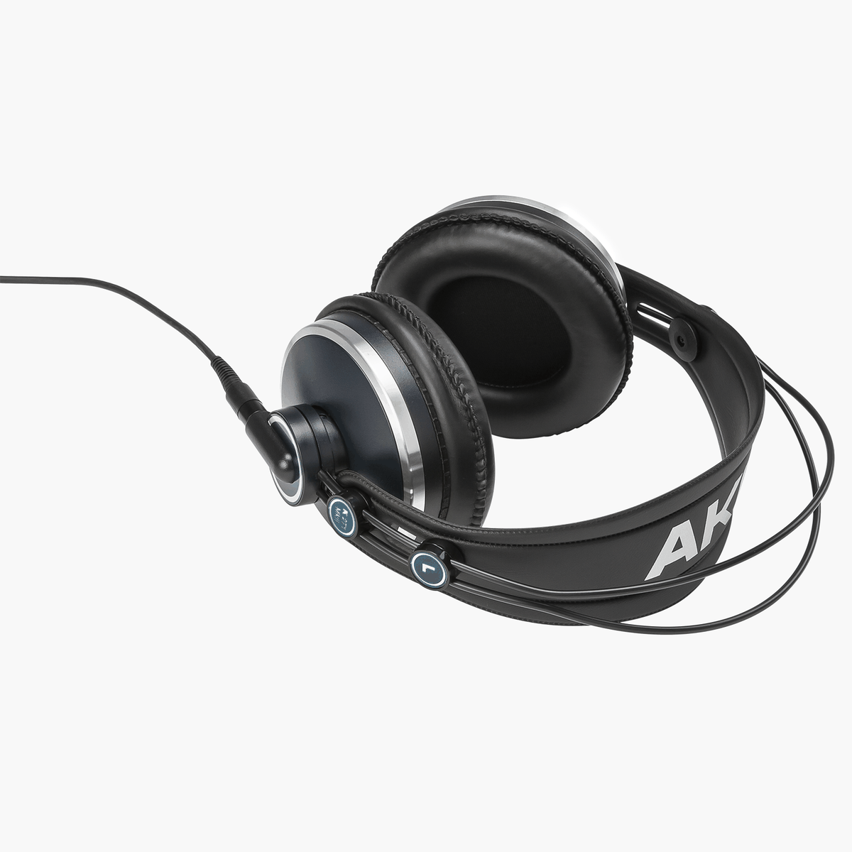 AKG K271 MKII Closed-Back Studio Headphones - view 5