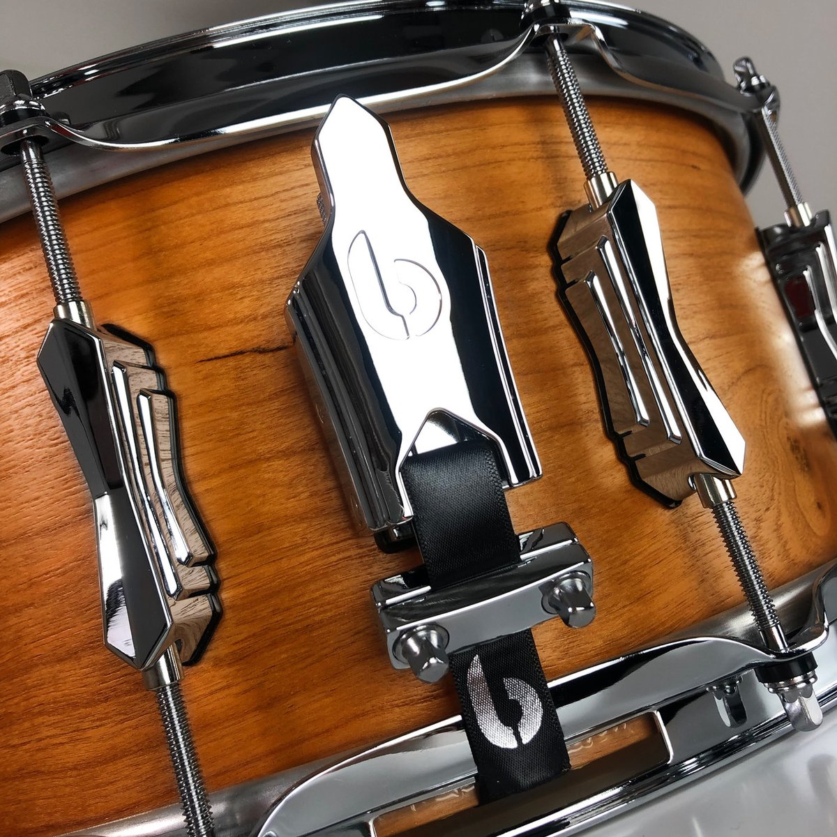 British Drum Co Big Softy Cherry and Balsa Snare Drum - view 2