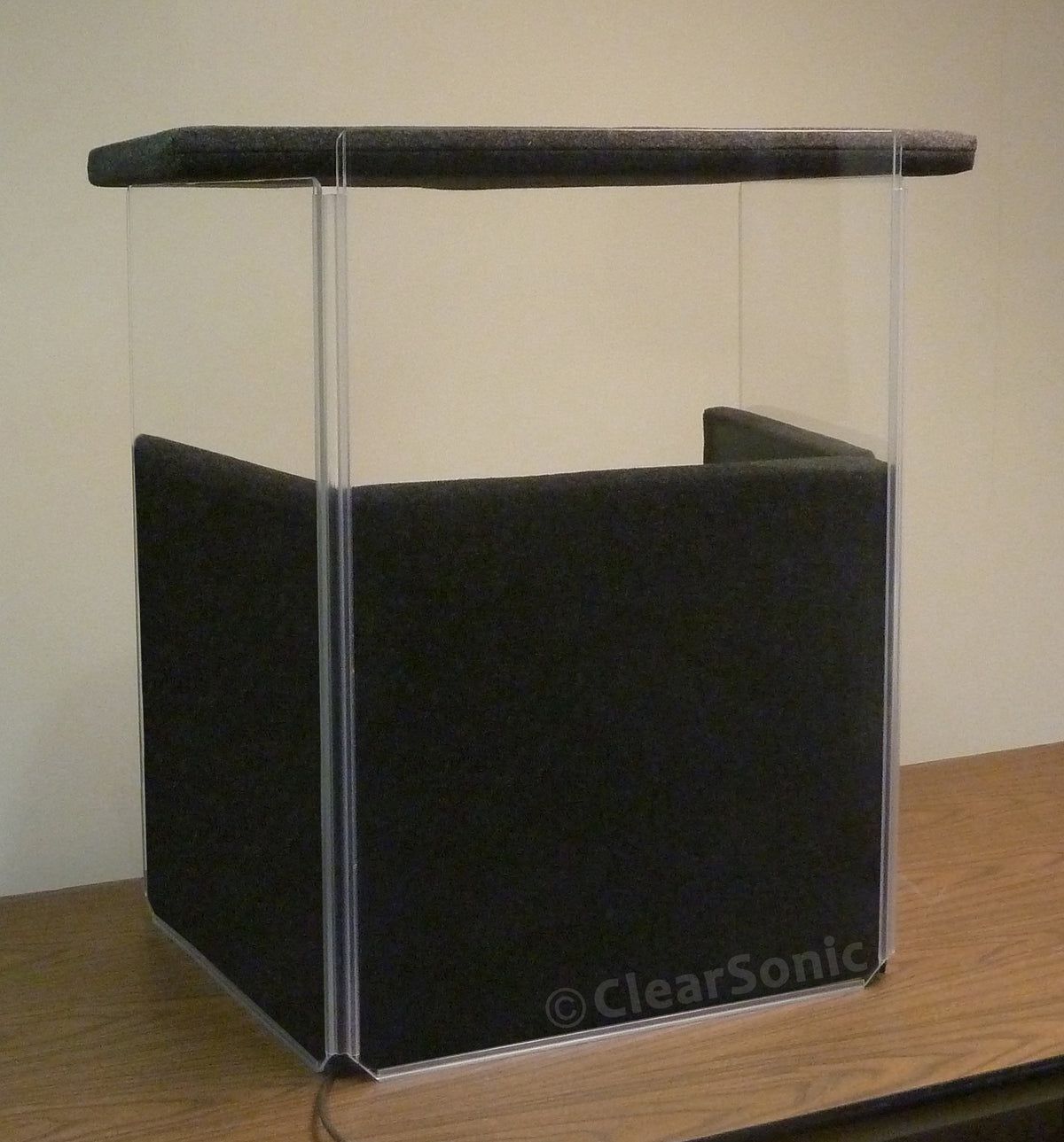 Clearsonic Portable Podcasting Booth for Table Top - 33" W x 22" D x 36" H - view 6