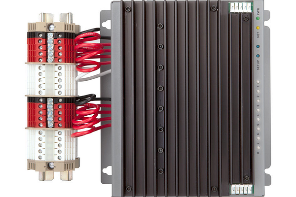 Crestron CLX-2DIMU8 8-Channel Universal Dimmer Module, 2 Feeds, 120V product image