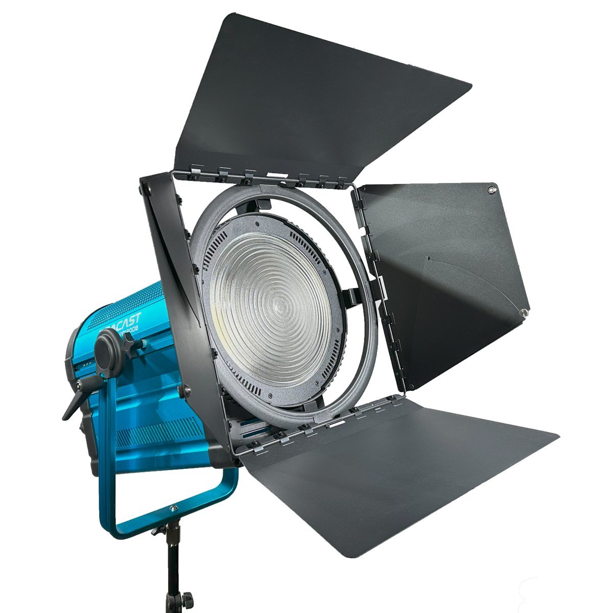 Dracast Fresnel Pro Series II LED1200 Bi-Color Light - view 2