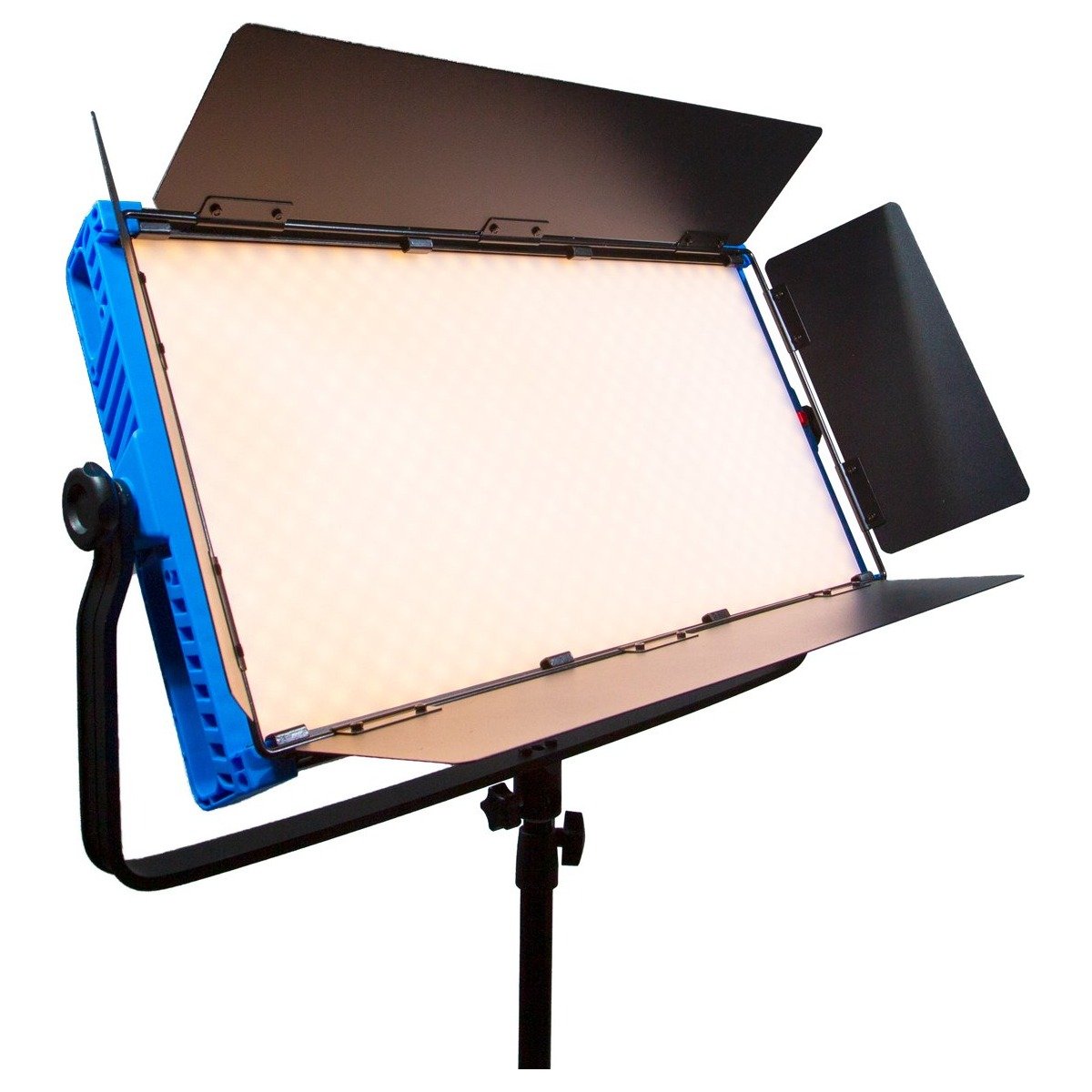 Dracast Kala Plus Series LED2000 Bi-Color LED 3 Light Kit with Injection Molded Travel Case - view 8