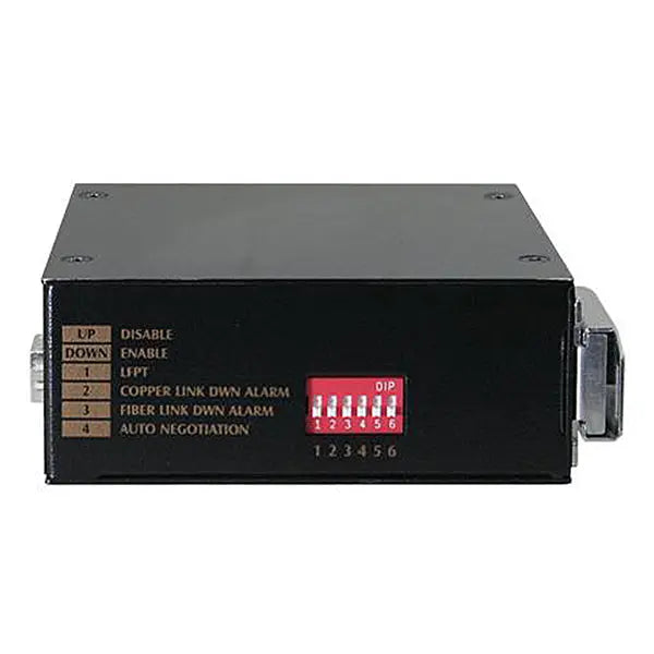 EtherWAN EL8100 Series Hardened 10/100/1000BASE-TX to 1000BASE-SX/LX/BX Media Converter - view 2