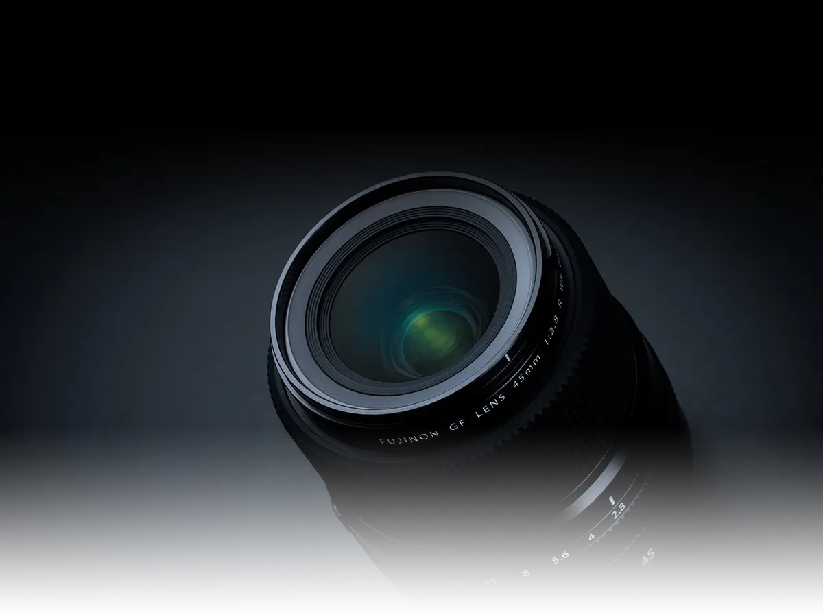 Fujifilm Fujinon GF45mmF2.8 R WR Lens - view 2