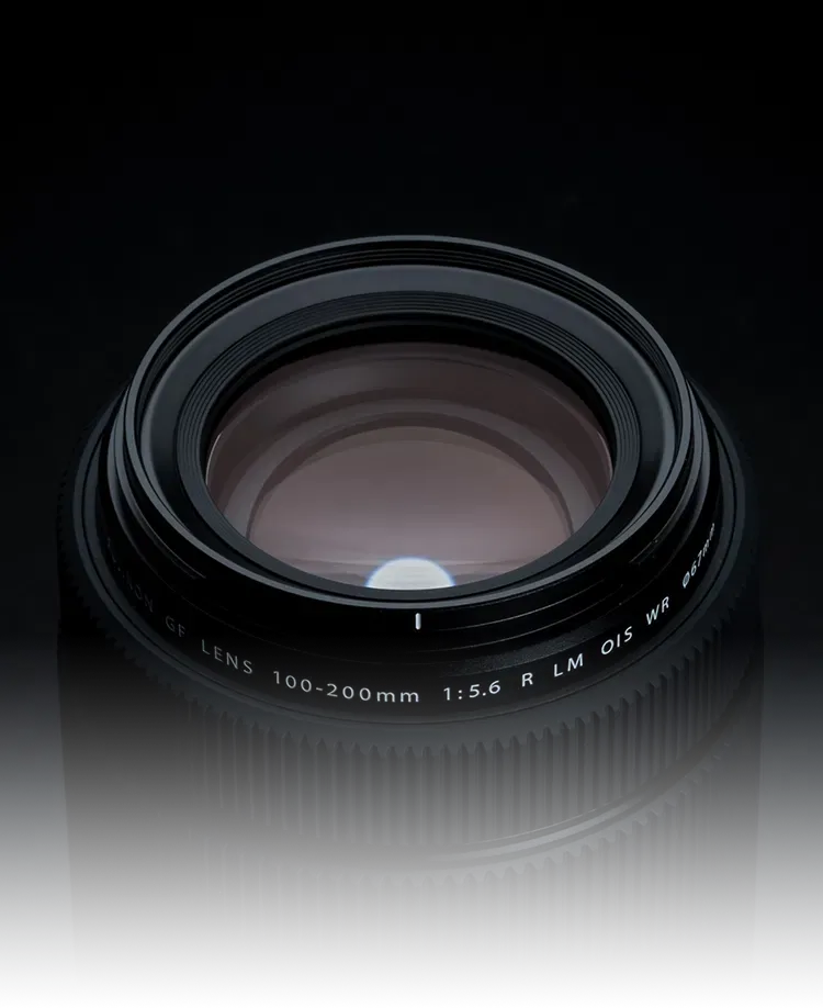 Fujifilm Fujinon GF100-200mmF5.6 R LM OIS WR Lens - view 2