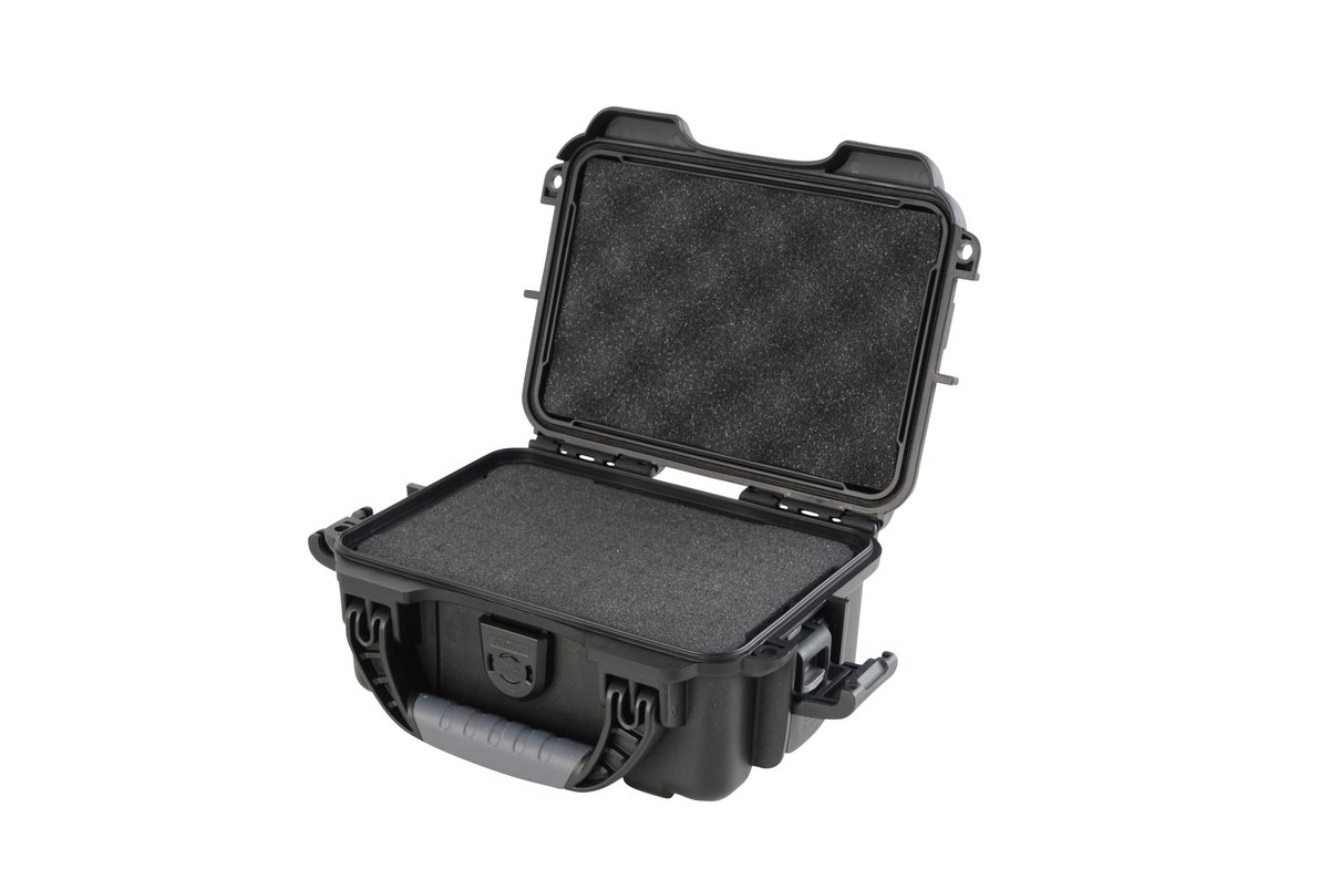 Gator Waterproof case with diced foam