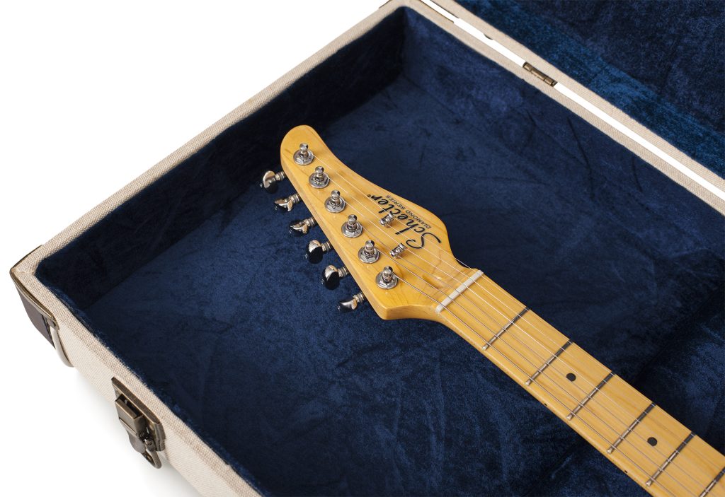 Gator Journeyman Electric Guitar Deluxe Wood Case - view 4