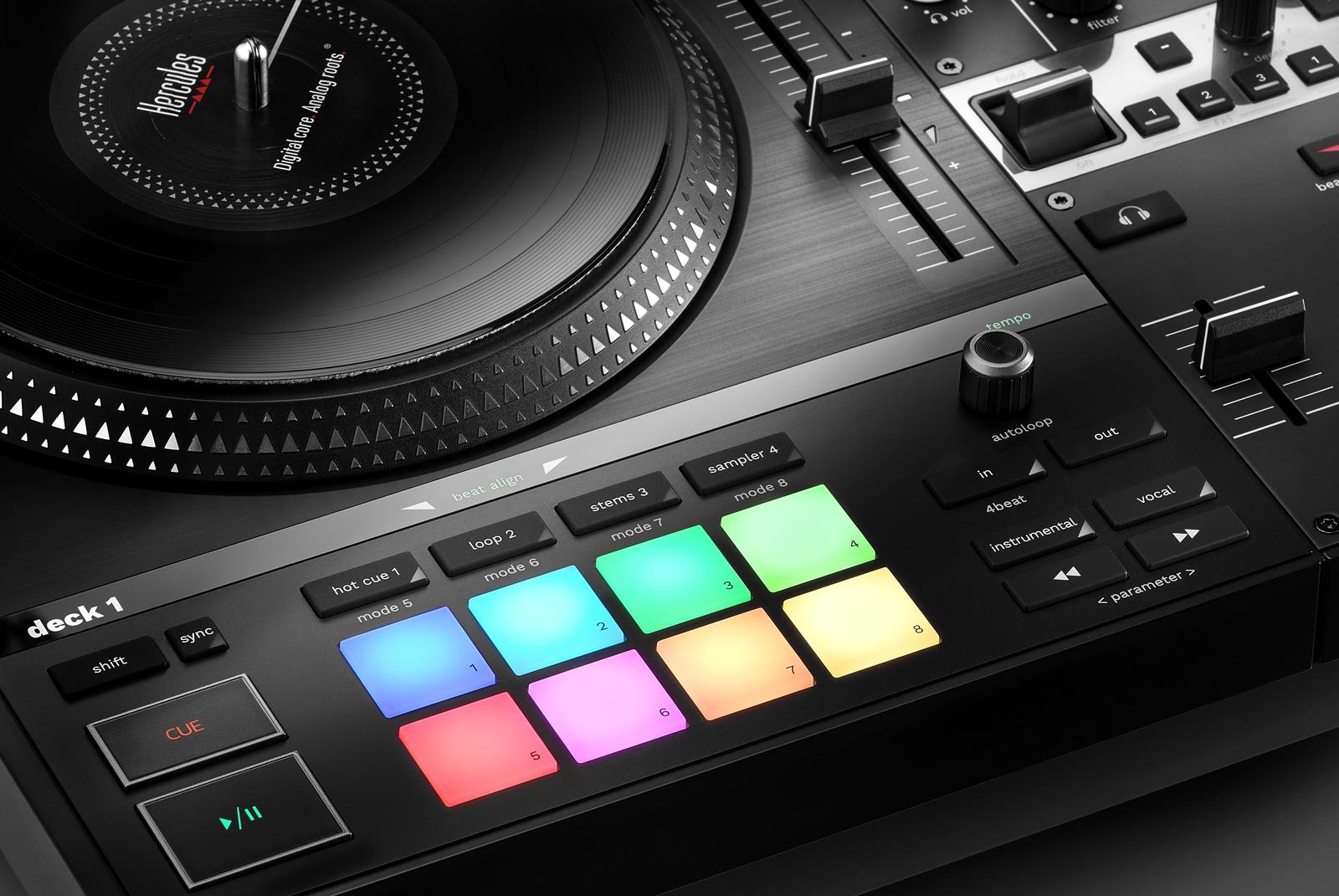 Hercules DJControl Inpulse T7 Motorized DJ Controller - view 3