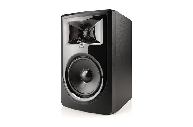 JBL 306P MkII Powered two-way studio monitor, bi-amplified
