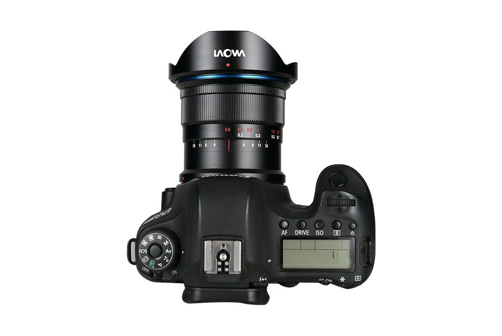 Laowa 14mm f/4 Zero-D DSLR Lens - view 3
