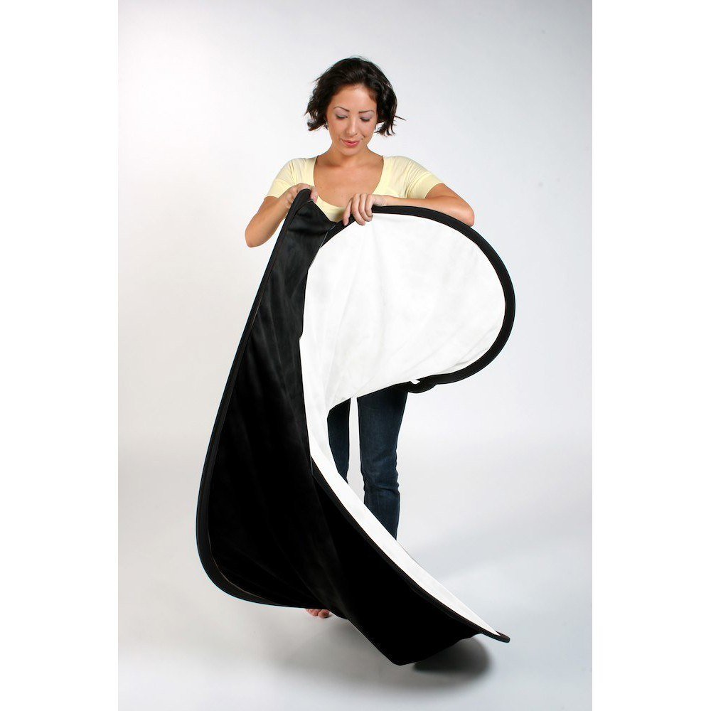 Lastolite 5'X6' Collapsible Reversible Background - Black/White - view 2