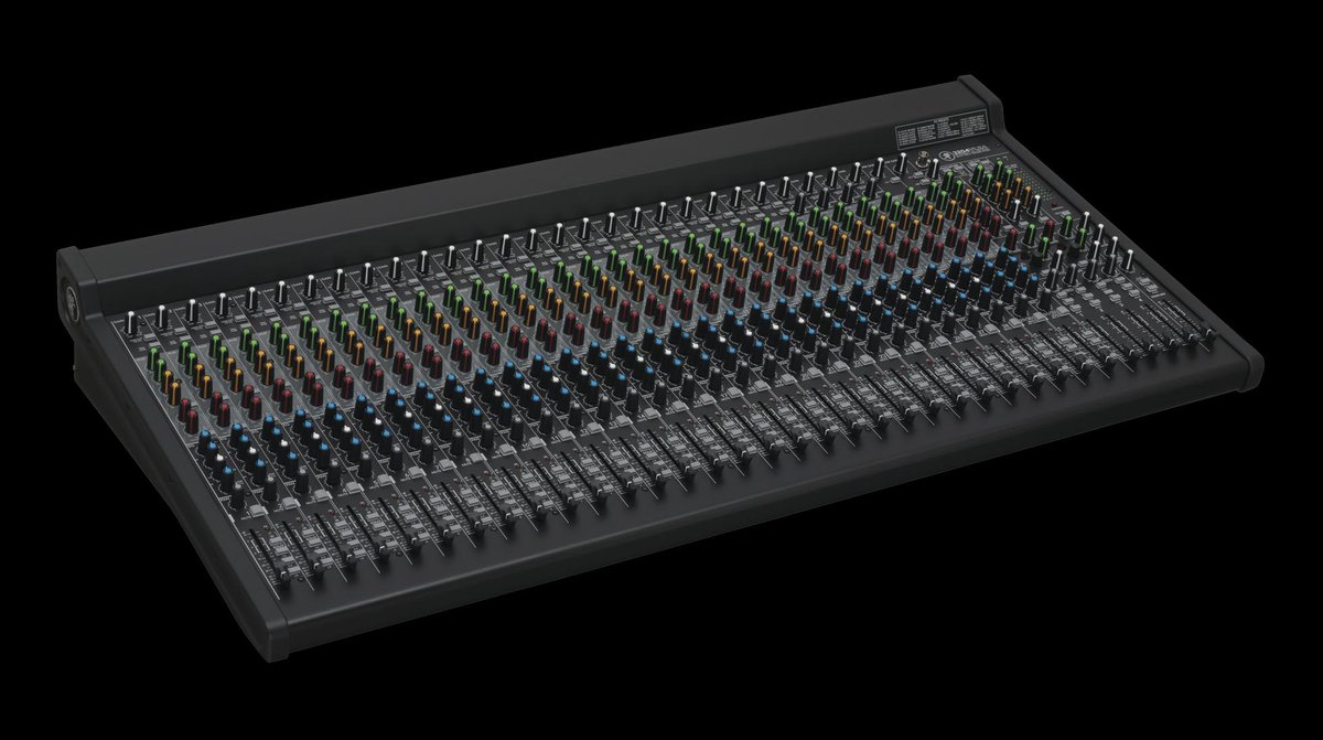 Mackie 3204VLZ4 32-Channel Compact Analog Mixer - view 3