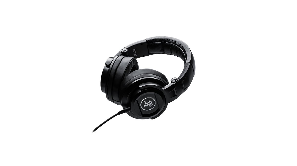 Mackie MC-250 Professional Closed-Back Headphones - view 2