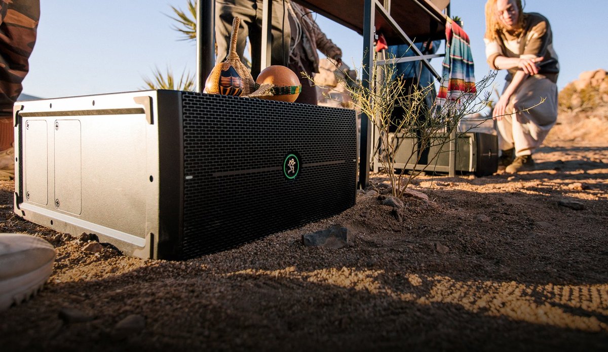 Mackie ThumpSub GO Battery-Powered Portable Subwoofer