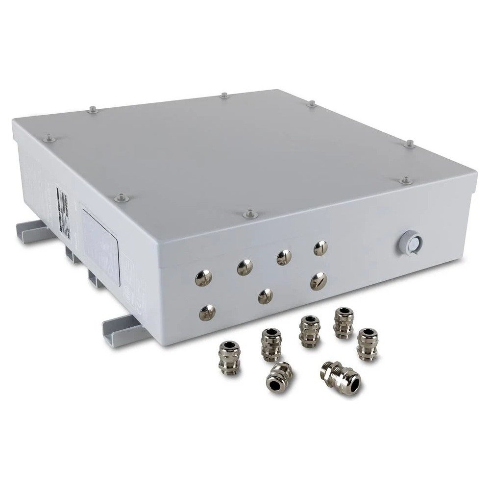 Martin P3 PowerPort 1000 IP Power and Data Distributor, Installation Model product image