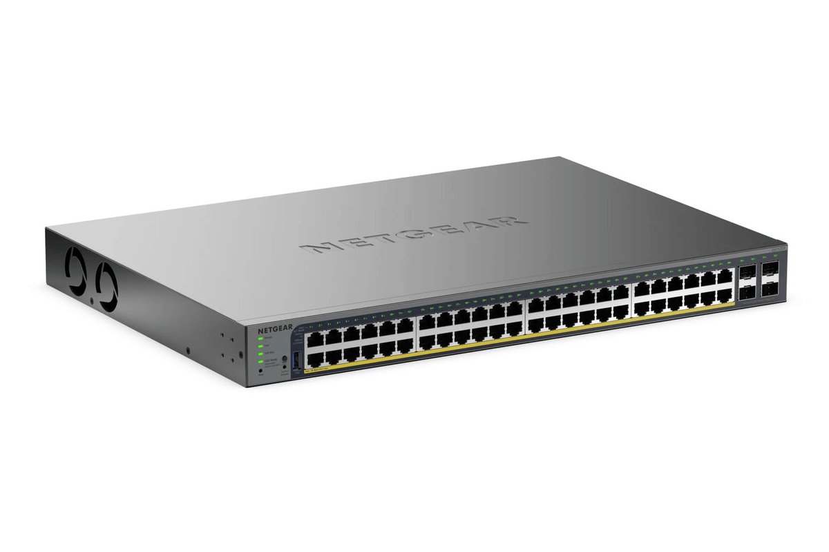 NETGEAR 52-Port Gigabit Ethernet Smart Cloud PoE+ Switch (GS752TP) - view 2