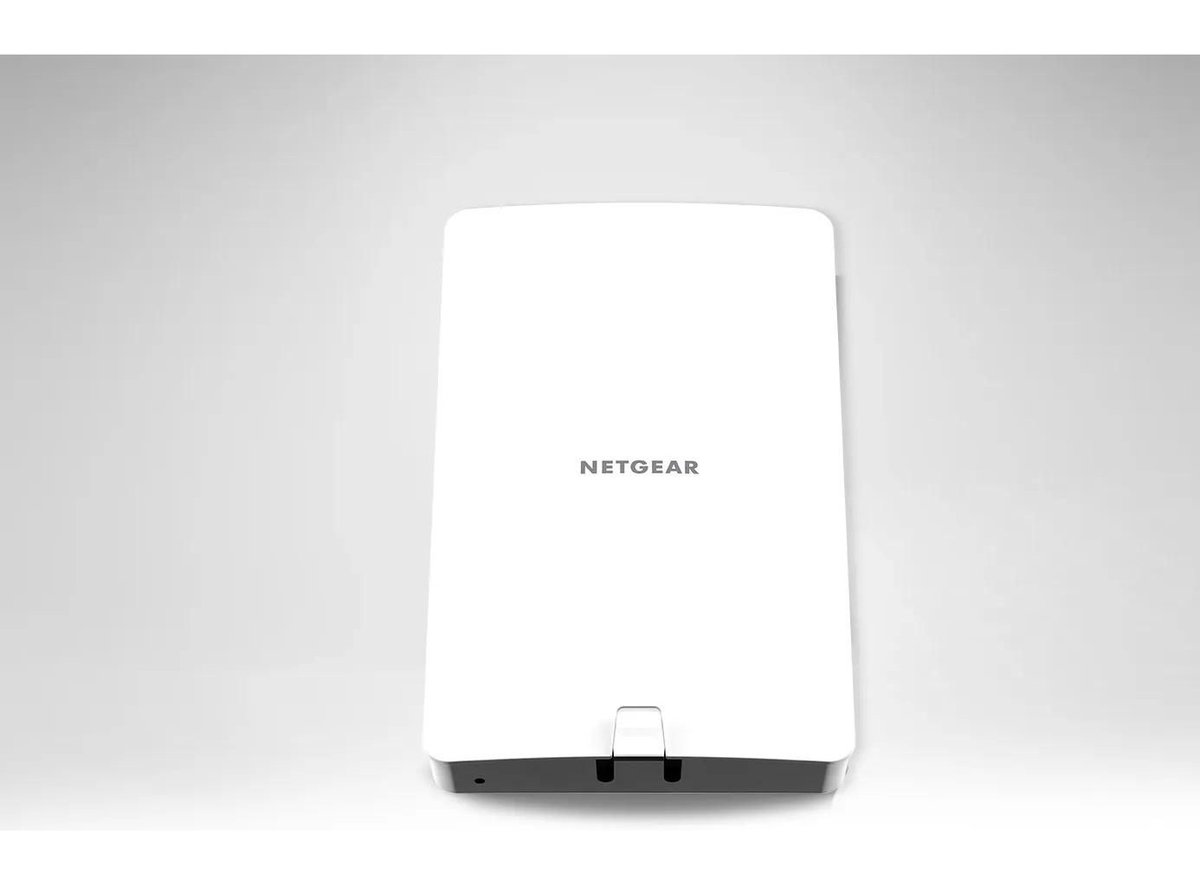 NETGEAR WAX610Y WiFi 6 Mesh Access Point (AX1800) - view 4