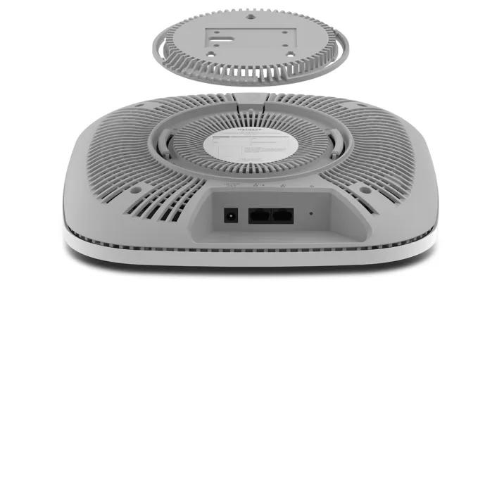 NETGEAR WAX638E WiFi 6E Tri-Band Access Point (AXE7800) - view 4