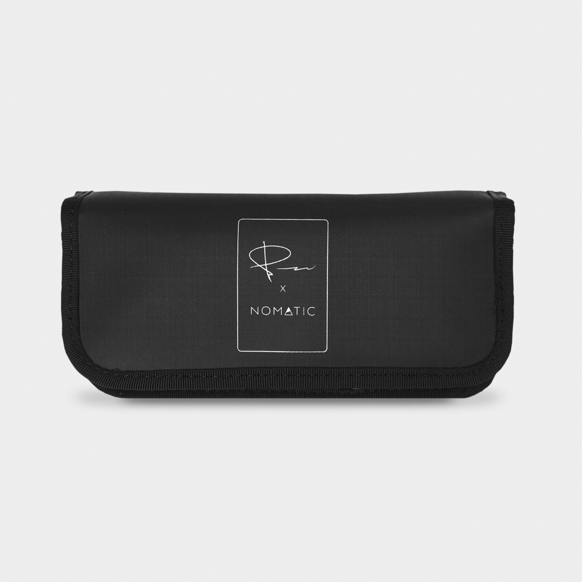 Nomatic McKinnon Battery Case