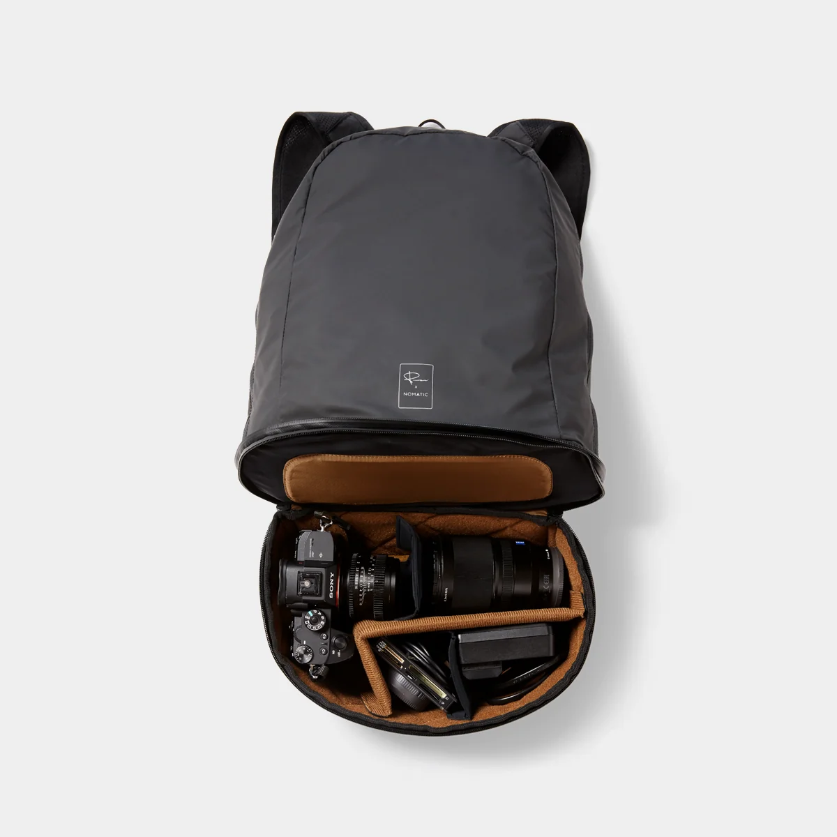 Nomatic McKinnon Camera Cube Pack 21L - view 3