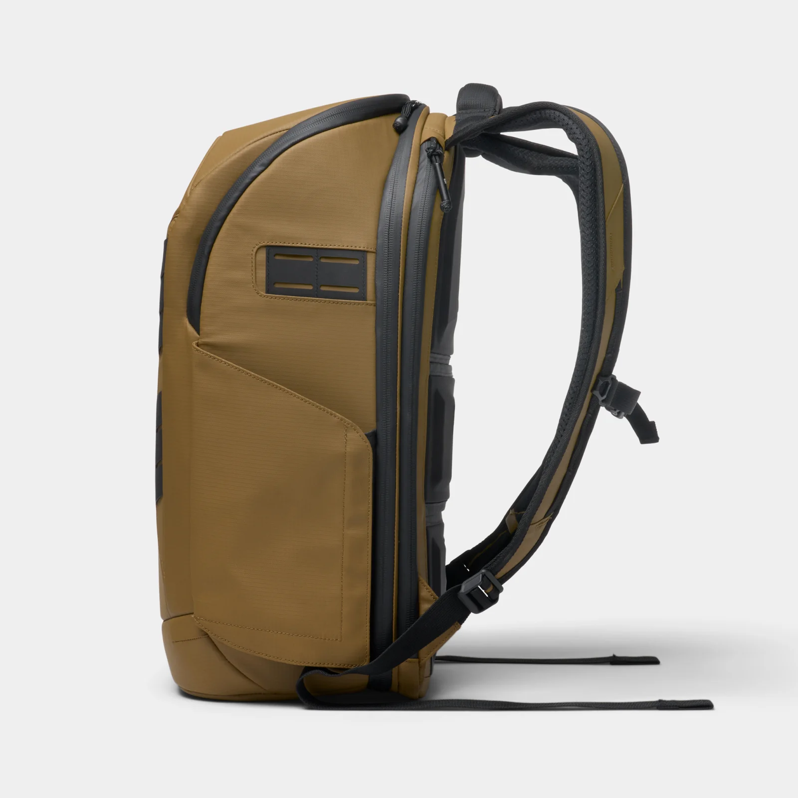 Nomatic McKinnon Camera Pack 25L Coyote - view 3