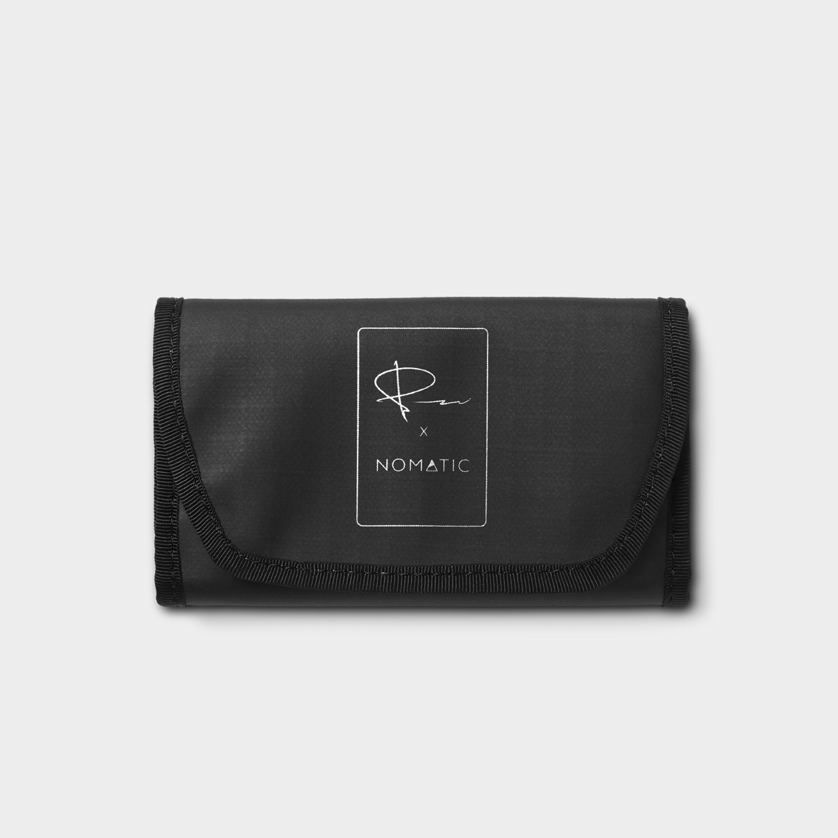 Nomatic McKinnon Memory Card Case