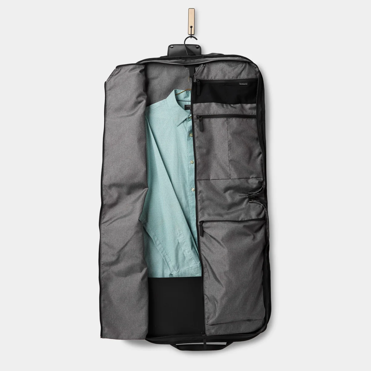 Nomatic Garment Bag - view 3