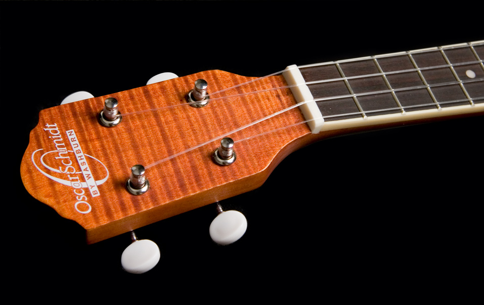 Oscar Schmidt OUB1 Banjolele - view 3