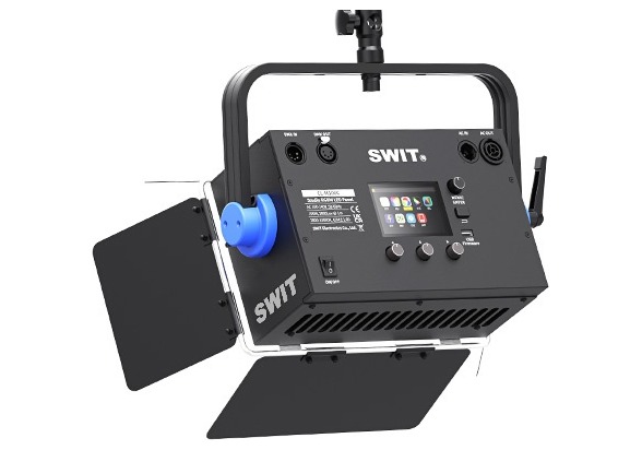 Swit CL-M100C 100W Mini Size Studio RGBW Light - view 4