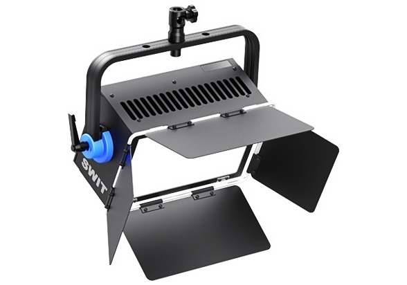 Swit CL-M100C 100W Mini Size Studio RGBW Light - view 5
