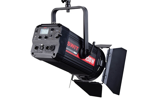 SWIT FL-C200D 200W Bi-Color Studio COB-LED Fresnel Light - view 4