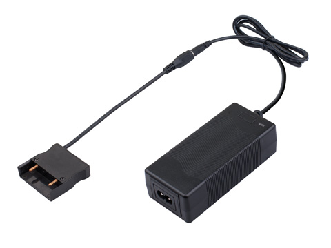 PC-U130A Portable Gold Mount Battery Charger