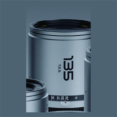 Dzofilm Pavo 2x Anamorphic 135mm T2.5 Super 35 Cine Lens (Blue Flare)