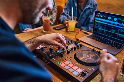 Hercules DJ Control Inpulse 300 MK2 2-Deck DJ Controller