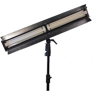 Ikan Two Bulb Studio/Field Fluorescent Fixture