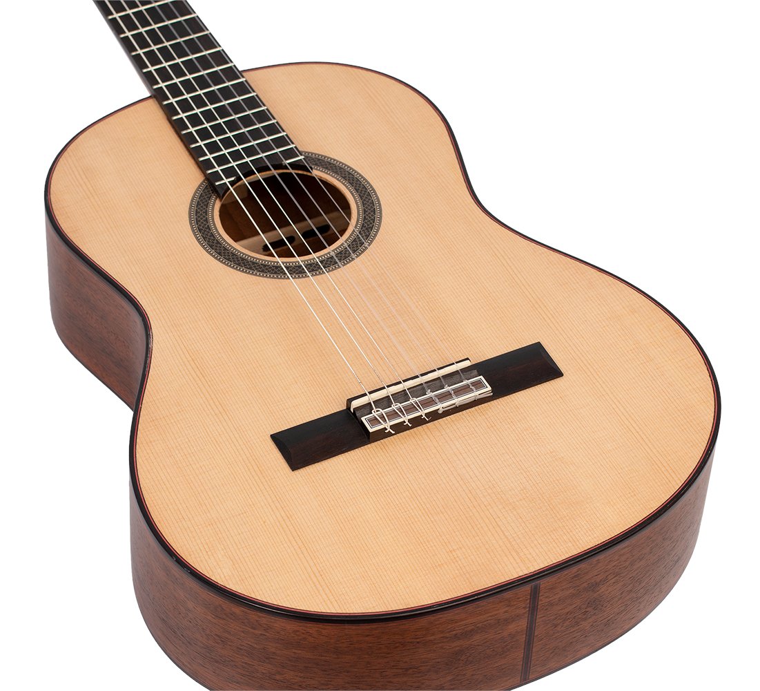 Valencia VC704 Classical Guitar - view 6