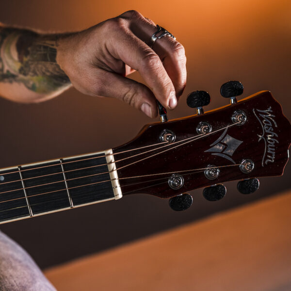 Washburn AG70CE Acoustic Guitar - view 2