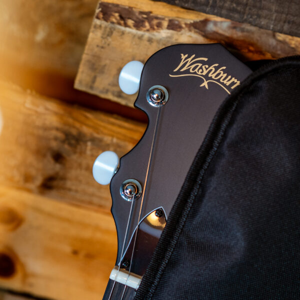 Washburn B8-Pack Banjo Starter Pack - view 2
