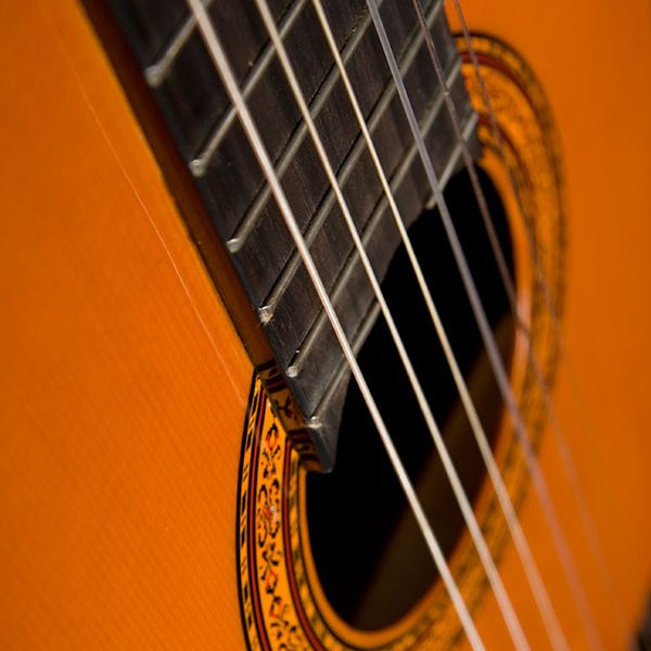 Washburn C5 Classical Guitar - view 3